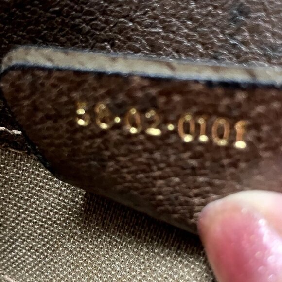 GUCCI AUTHENTIC vintage 70s/80s monogram tote w/ Gucci stripe - Picture 5 of 9